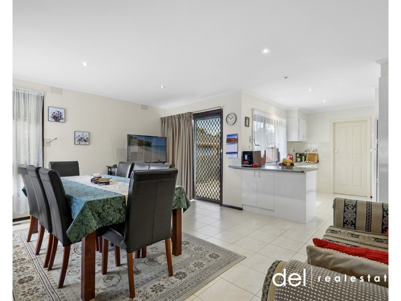 2 Huxley Avenue, Dandenong North VIC 3175