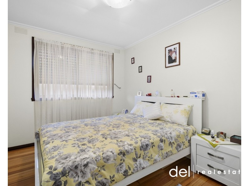 2 Huxley Avenue, Dandenong North VIC 3175