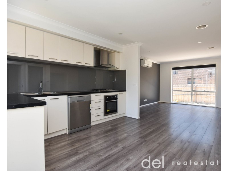 3/26 Burrows Avenue, Dandenong VIC 3175