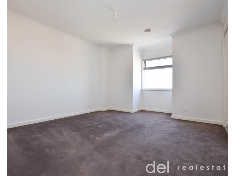 2/47 Wilma Avenue, Dandenong VIC 3175