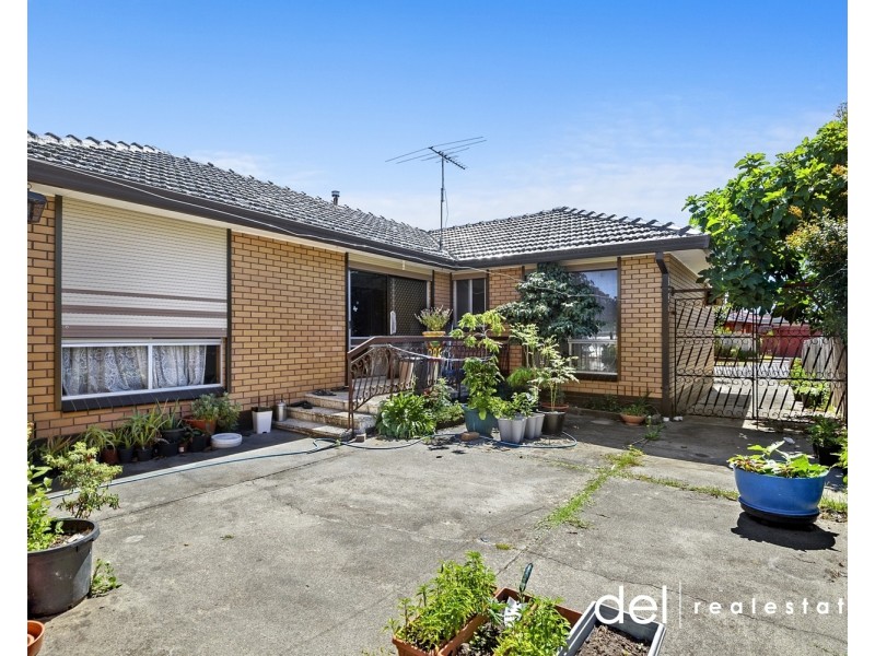3 Kinarra Court, Springvale South VIC 3172