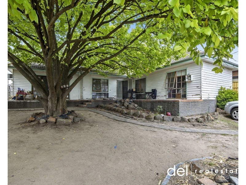 77 Doveton Avenue, Eumemmerring VIC 3177