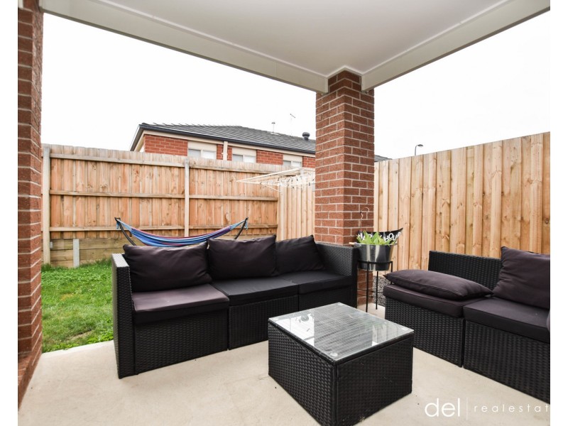 8 Everton Street, Officer VIC 3809