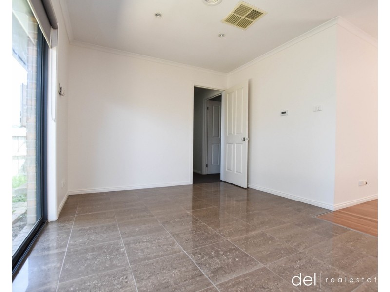 2/7 Alsace Street, Dandenong VIC 3175
