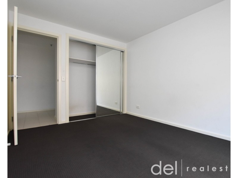 11/12 Close Avenue, Dandenong VIC 3175