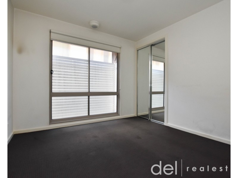 11/12 Close Avenue, Dandenong VIC 3175