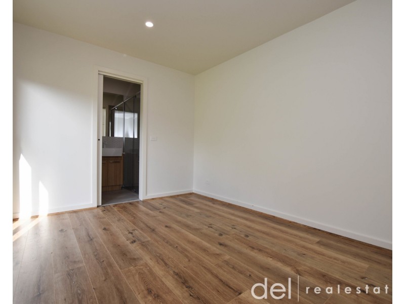 6 Riverview Crescent, Eumemmerring VIC 3177