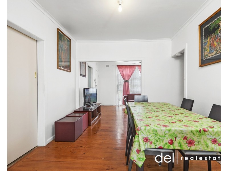 5 Maureen Court, Dandenong North VIC 3175