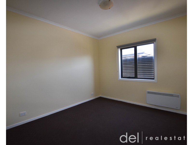 9/19 Close Avenue, Dandenong VIC 3175