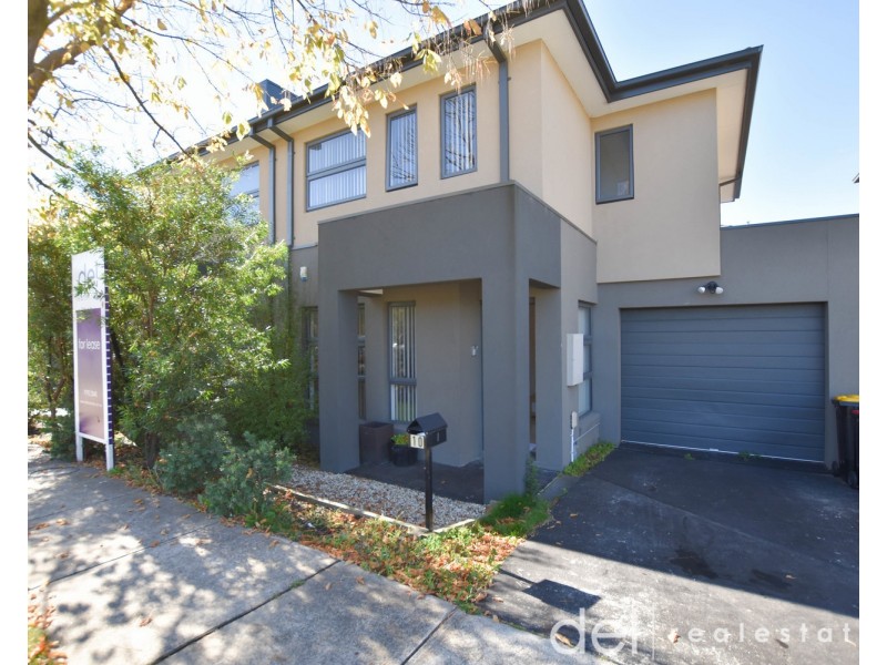 10 Carroll Avenue, Dandenong VIC 3175