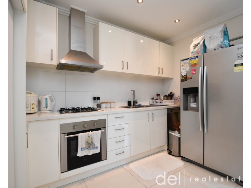 10 Carroll Avenue, Dandenong VIC 3175