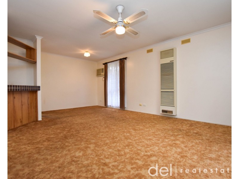 8 Margaret Court, Hampton Park VIC 3976