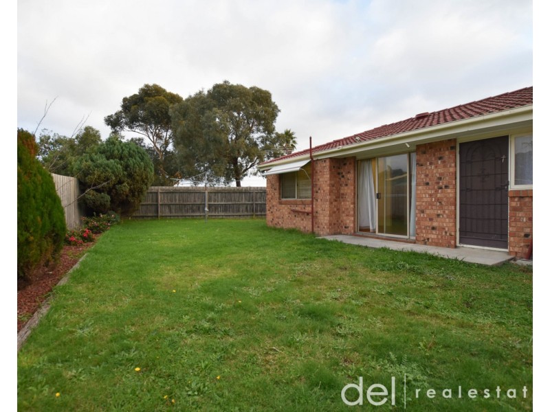 8 Margaret Court, Hampton Park VIC 3976