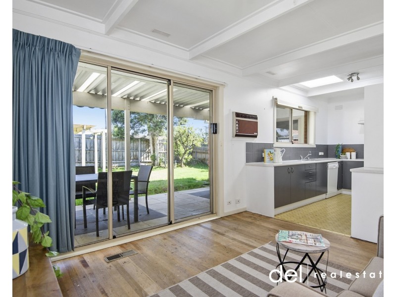 6 Howe Avenue, Dandenong North VIC 3175