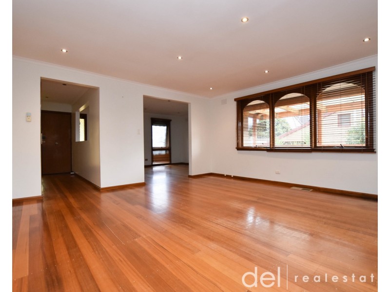 105 Outlook Drive, Dandenong North VIC 3175