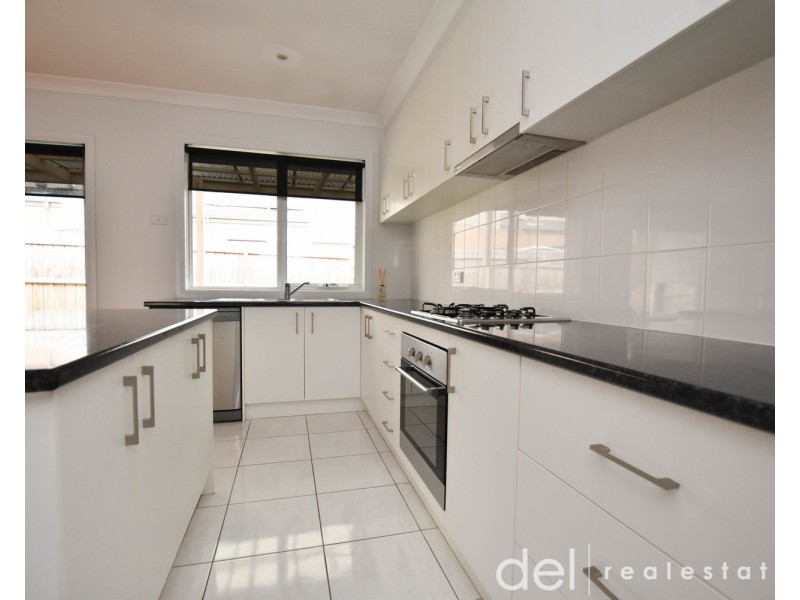 2/29 Nockolds Crescent, Noble Park VIC 3174