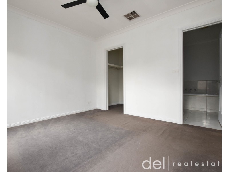 2/29 Nockolds Crescent, Noble Park VIC 3174