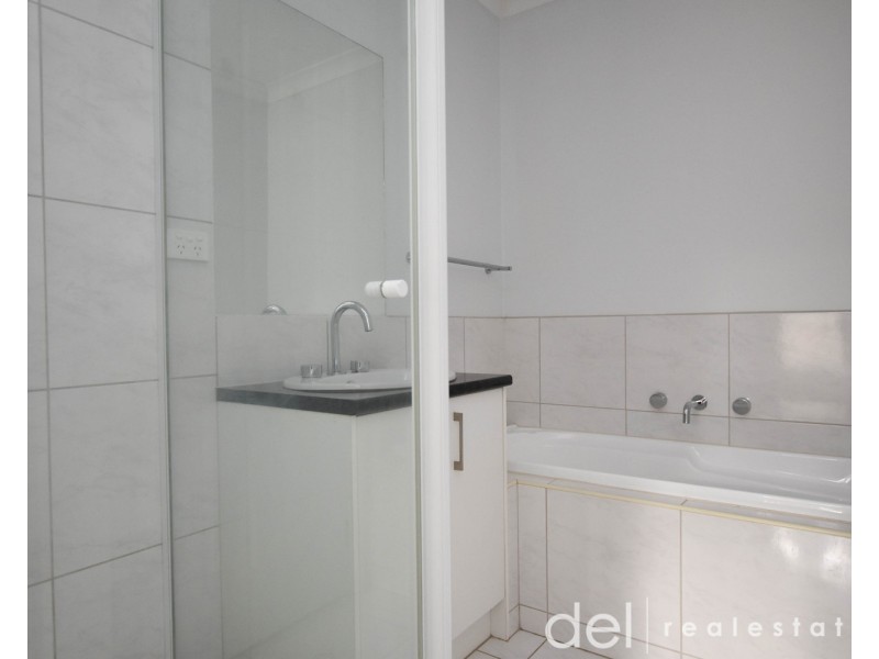 2/29 Nockolds Crescent, Noble Park VIC 3174