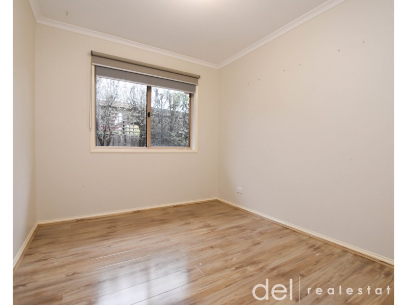 17 Sunnyside Drive, Berwick VIC 3806
