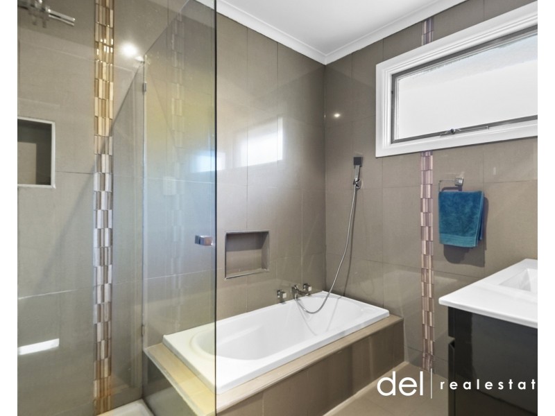 46 Oakwood Avenue, Dandenong North VIC 3175