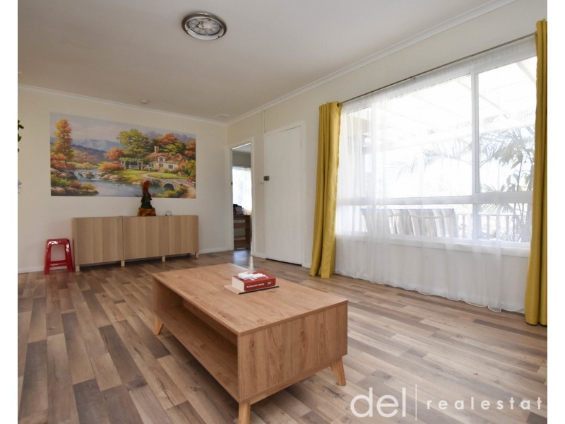 100  Paperbark Street, Doveton VIC 3177