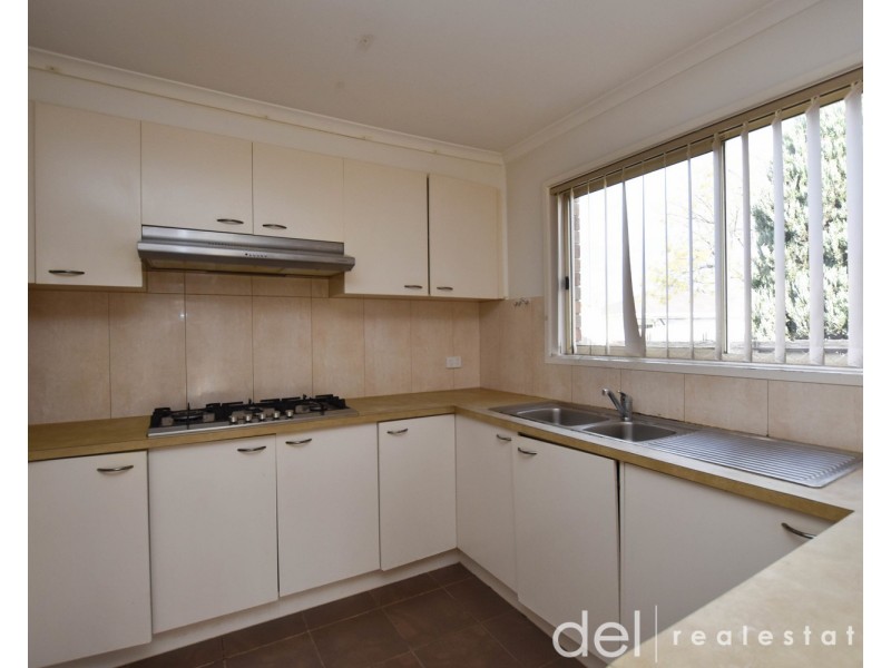 1/21 Parkview Close, Dandenong VIC 3175