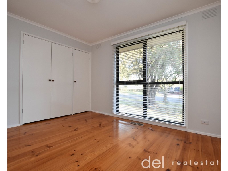 60 Crossdale Rise, Endeavour Hills VIC 3802