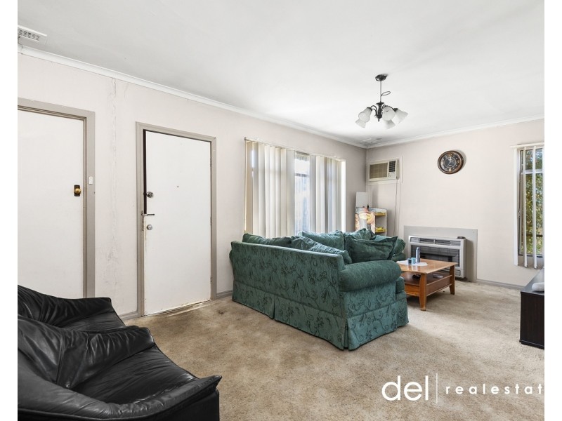 1 Fisher Crescent, Dandenong North VIC 3175