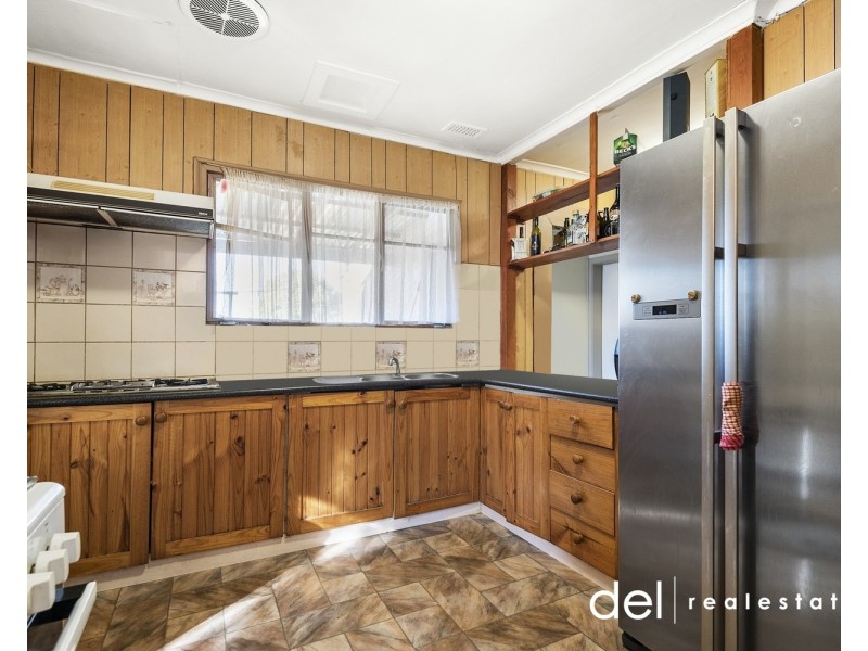 1 Fisher Crescent, Dandenong North VIC 3175