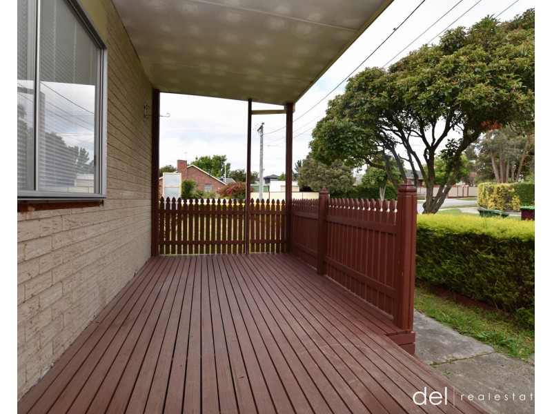 9 Lacebark Street, Doveton VIC 3177