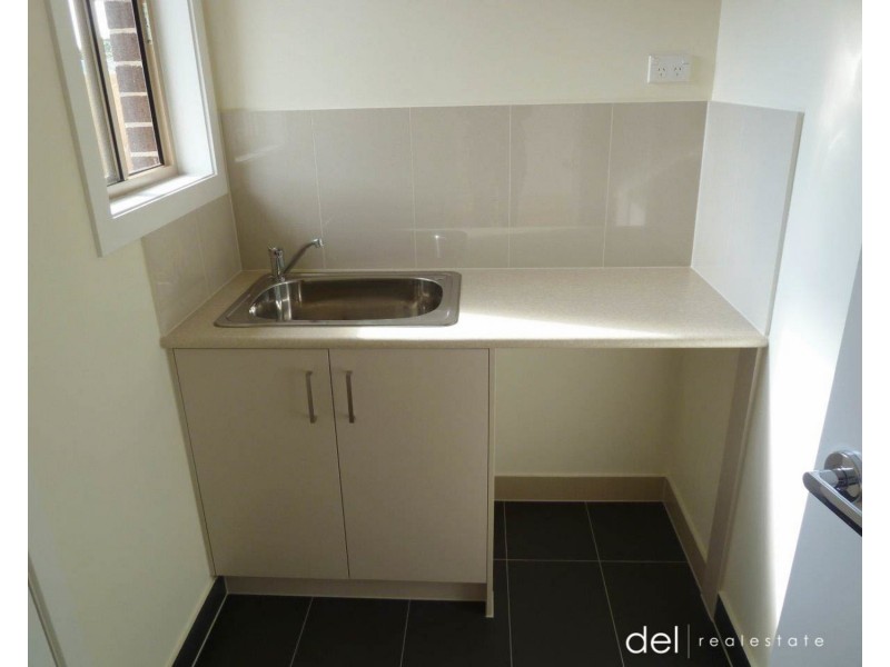 2/73 Boyd Street, Dandenong North VIC 3175