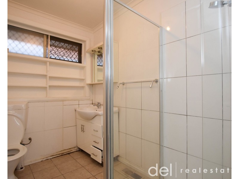 1/19 Holly Avenue, Dandenong North VIC 3175