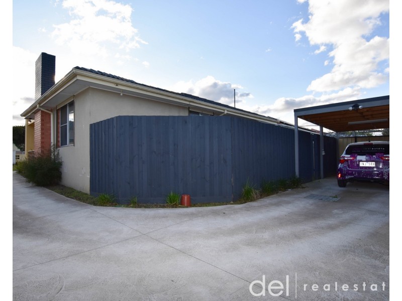 1/19 Holly Avenue, Dandenong North VIC 3175