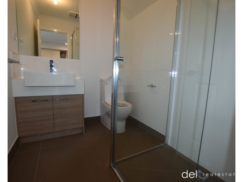 2/26 Burrows Avenue, Dandenong VIC 3175