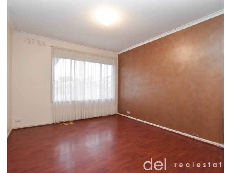 16 Murray Road, Dandenong North VIC 3175