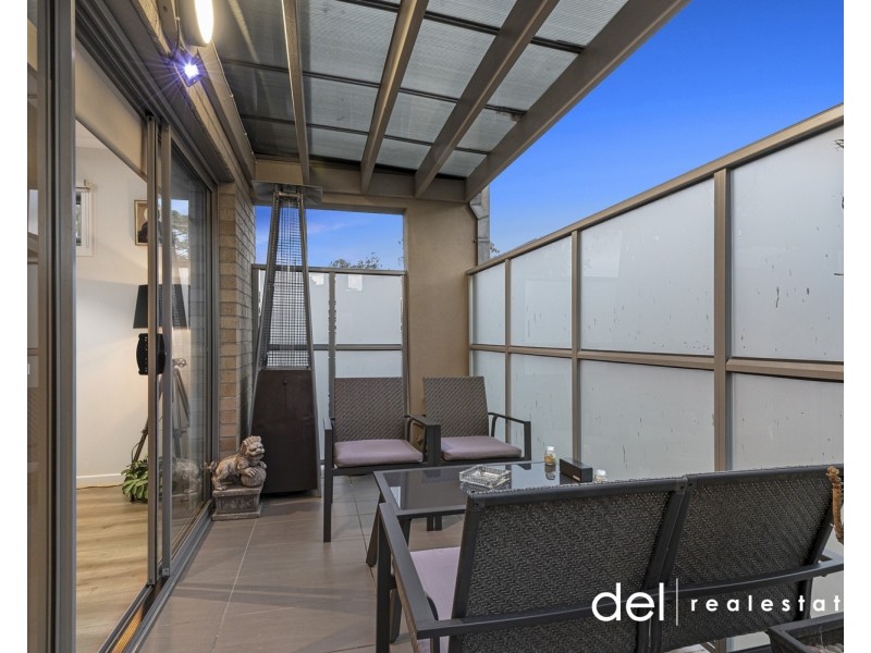 17 Hinterland Close, Lynbrook VIC 3975