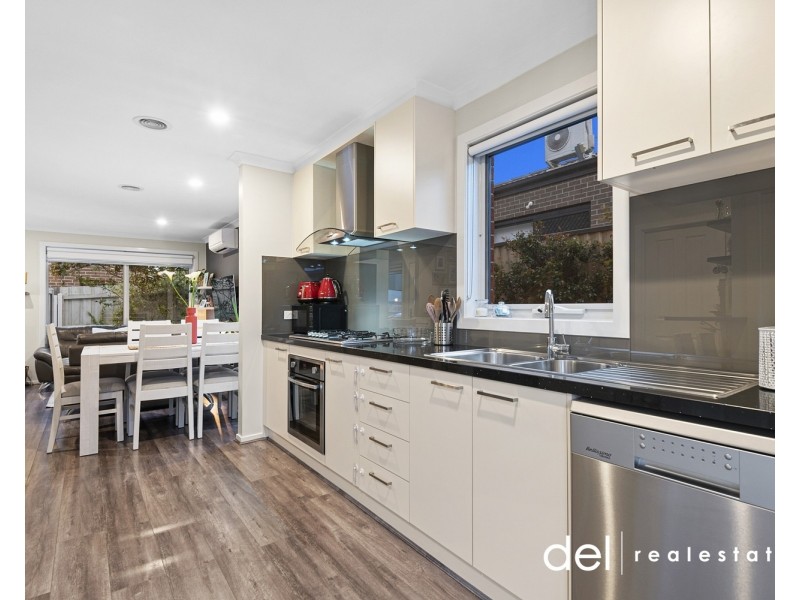 4/26 Burrows Avenue, Dandenong VIC 3175