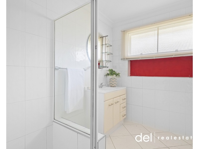 1/8 Hawdon Street, Dandenong North VIC 3175