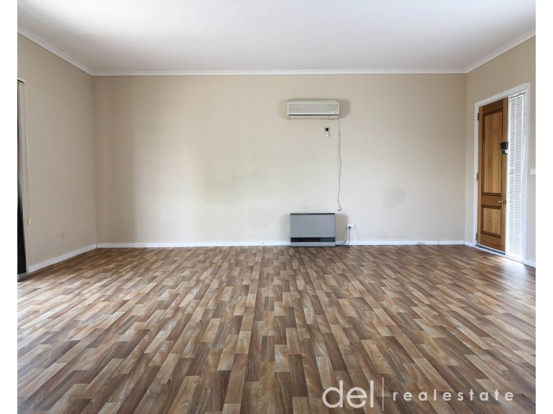 2/2 Bedwell Avenue, Dandenong VIC 3175