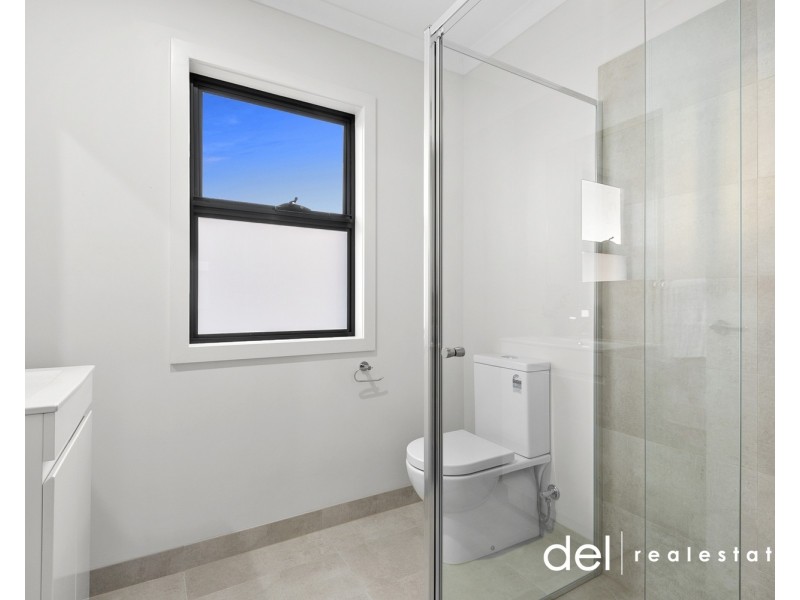 2/49 James Street, Dandenong VIC 3175