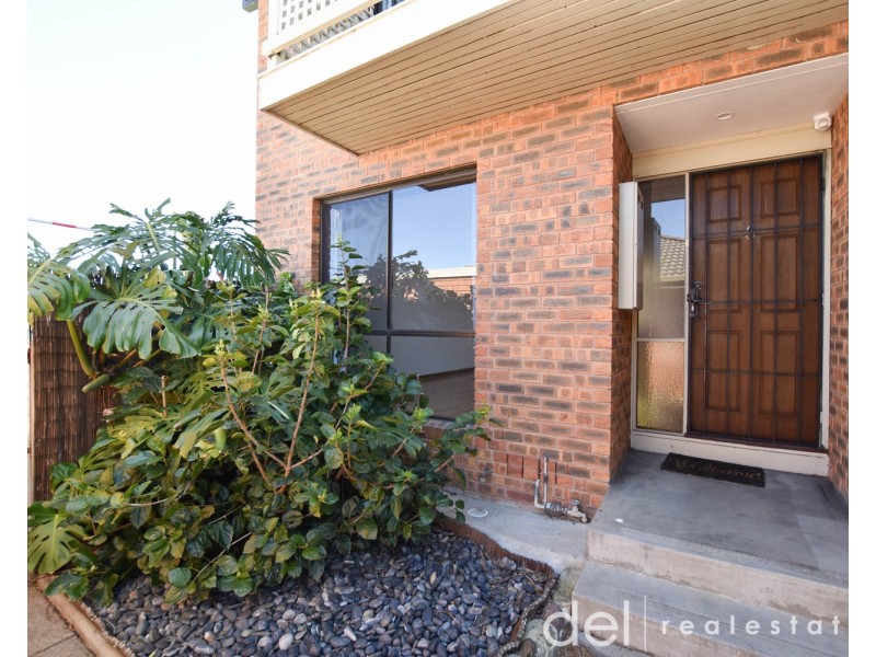 5/2 Vera Court, Dandenong VIC 3175