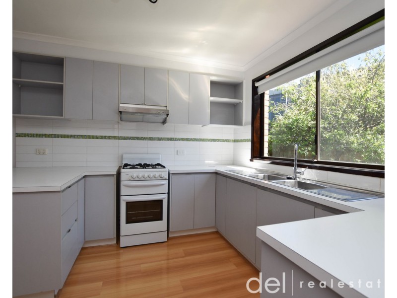 5/2 Vera Court, Dandenong VIC 3175
