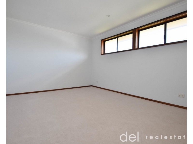 5/2 Vera Court, Dandenong VIC 3175