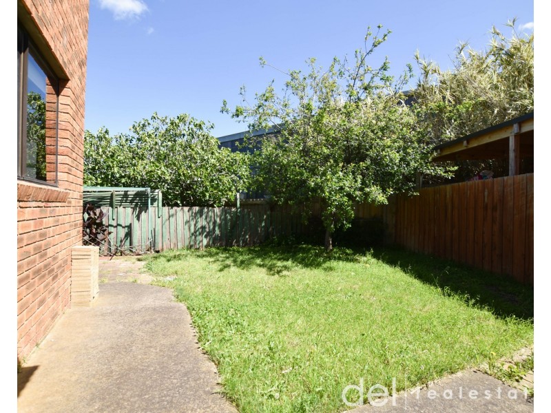 5/2 Vera Court, Dandenong VIC 3175