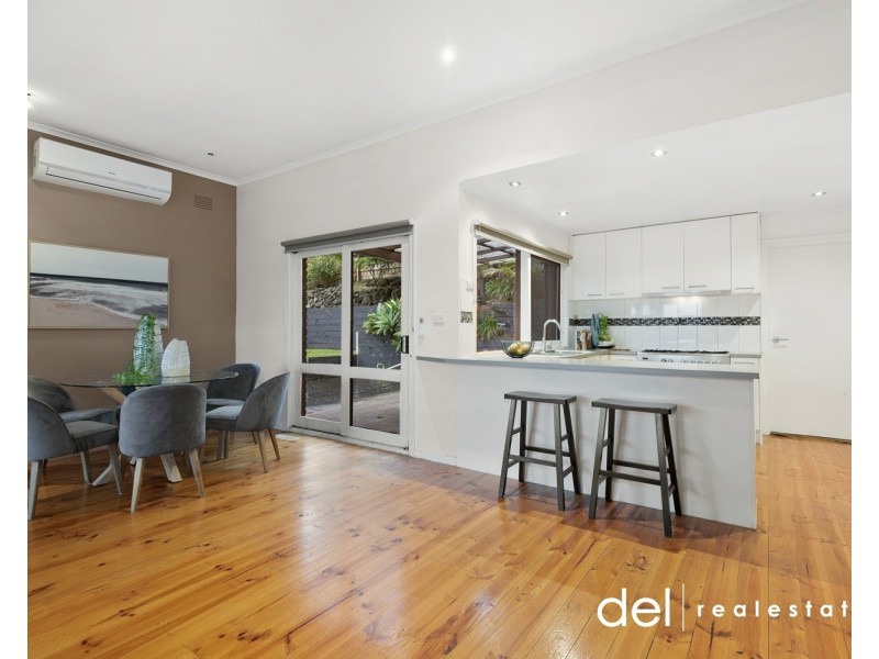 34 Burchall Grove, Dandenong North VIC 3175