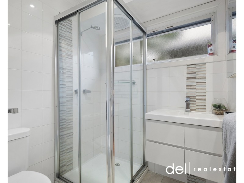 34 Burchall Grove, Dandenong North VIC 3175