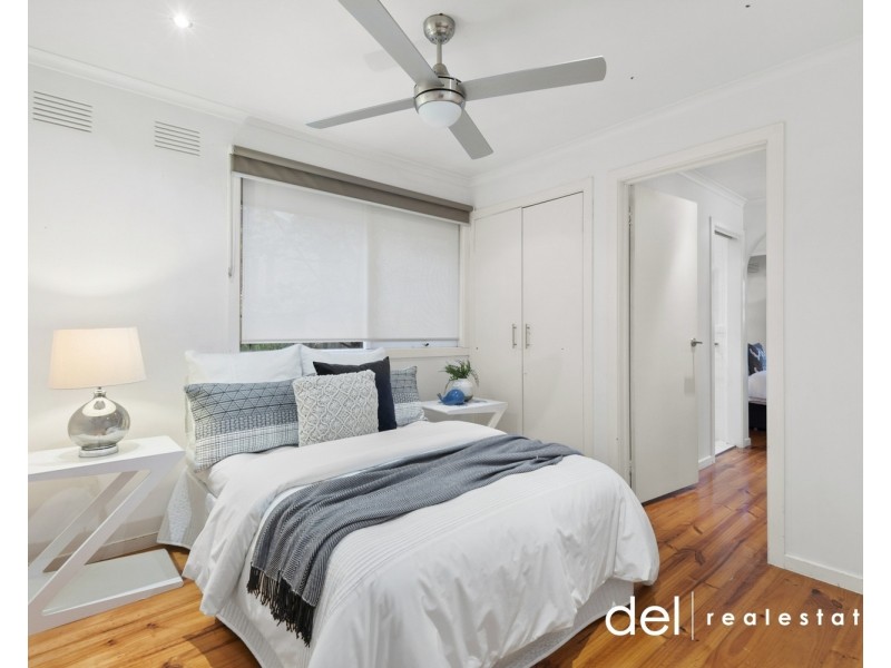 34 Burchall Grove, Dandenong North VIC 3175