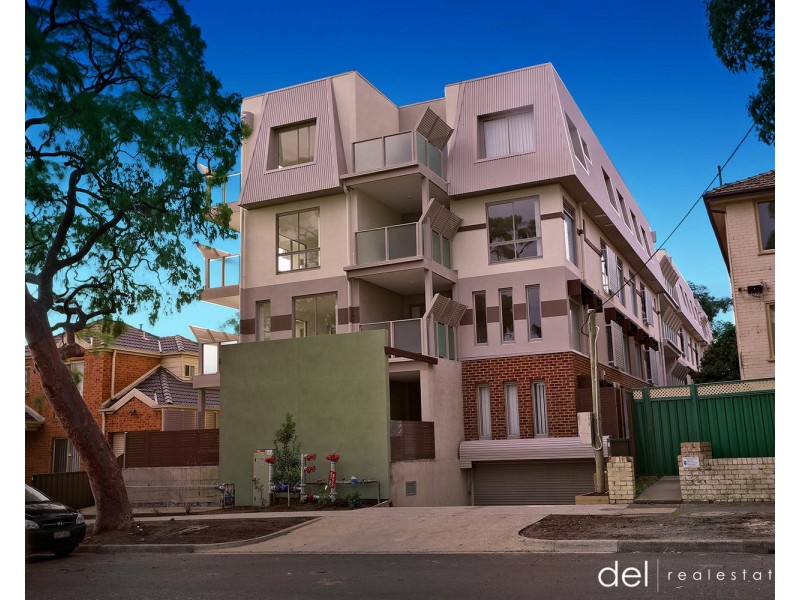 2/12 Close Avenue, Dandenong VIC 3175