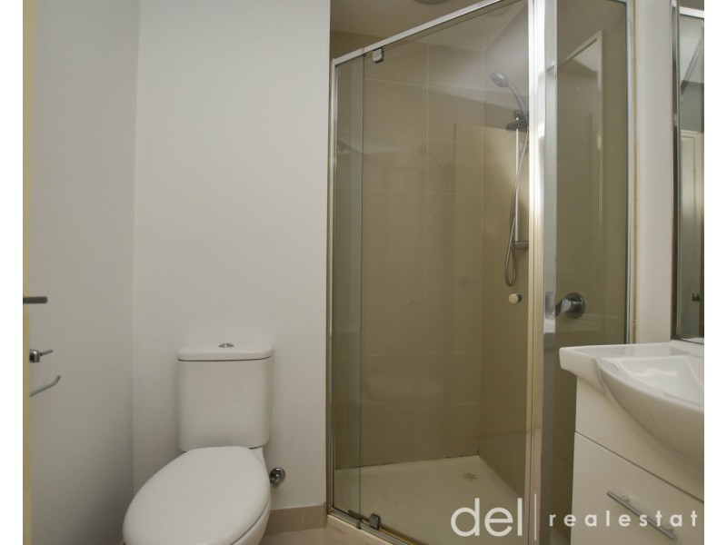 2/12 Close Avenue, Dandenong VIC 3175