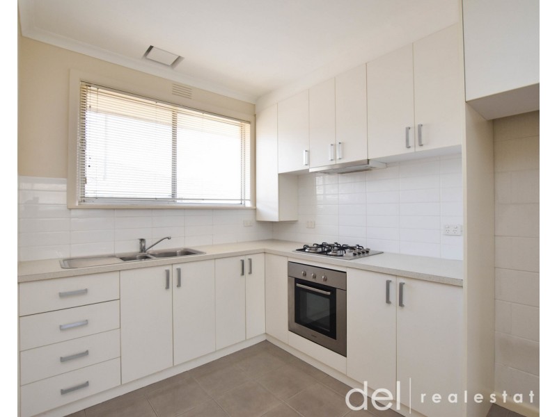 11/85 Cleeland Street, Dandenong VIC 3175